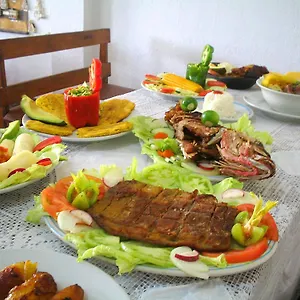 *** Hotel Casa Vieja Colombia