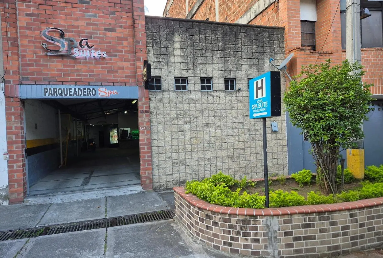 Hotel Spa Laureles 메딜린 3*,  콜롬비아