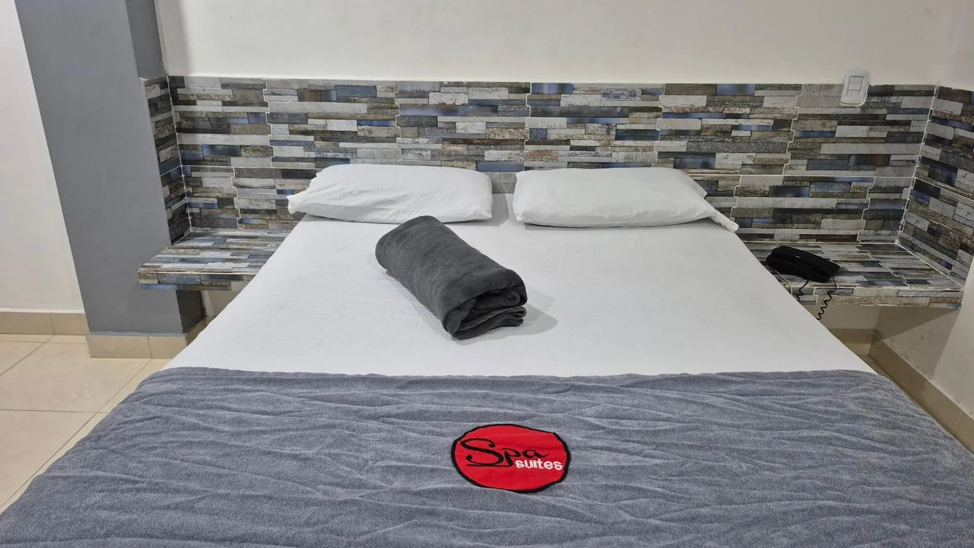 Hotel Spa Laureles Medellín 3*,